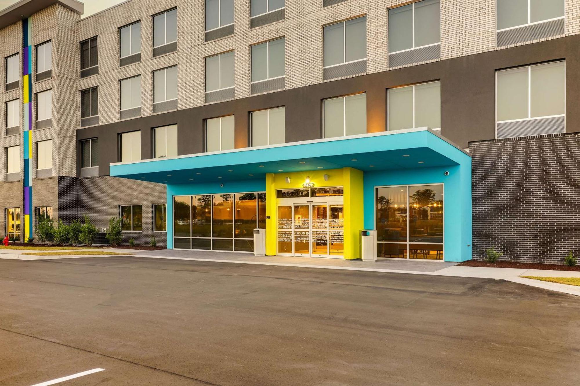 Tru By Hilton Leland Wilmington Hotel Exterior foto