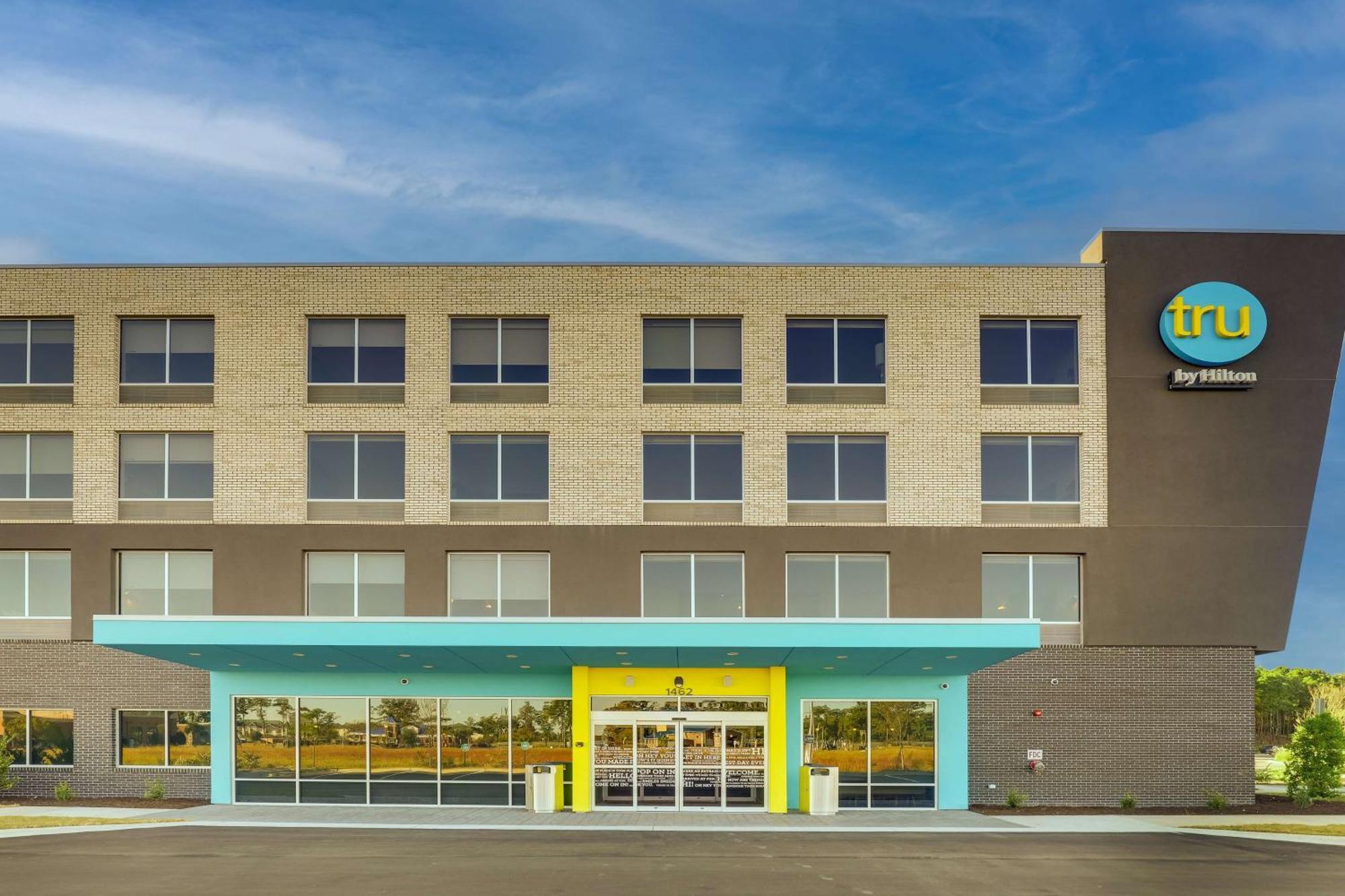 Tru By Hilton Leland Wilmington Hotel Exterior foto