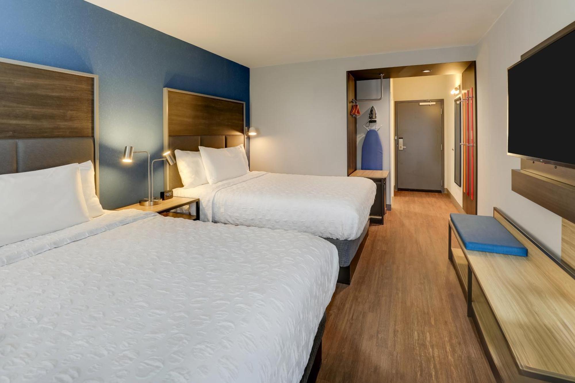Tru By Hilton Leland Wilmington Hotel Exterior foto