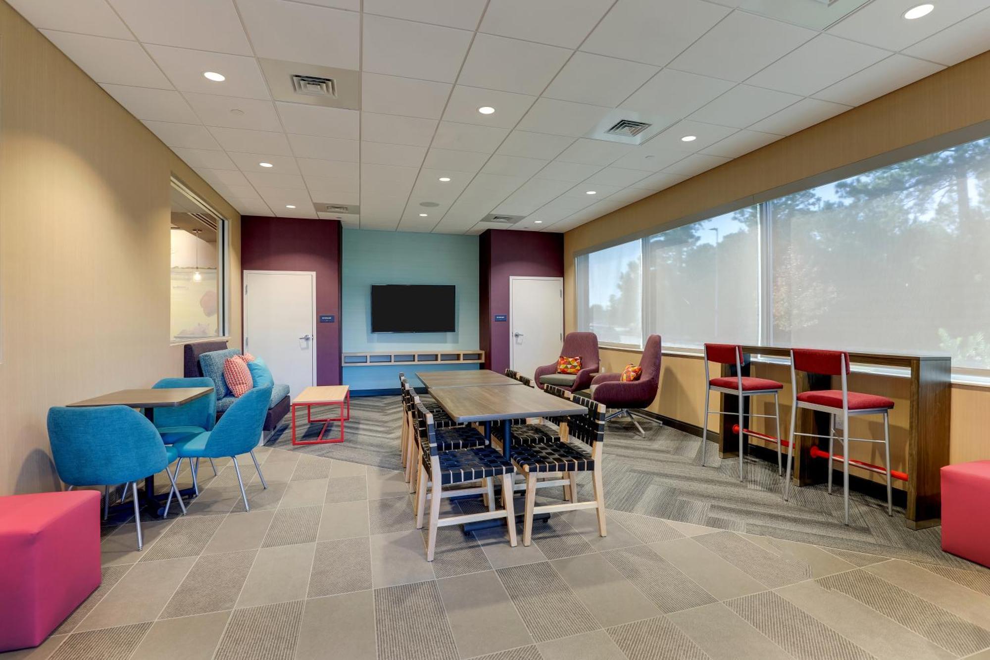 Tru By Hilton Leland Wilmington Hotel Exterior foto